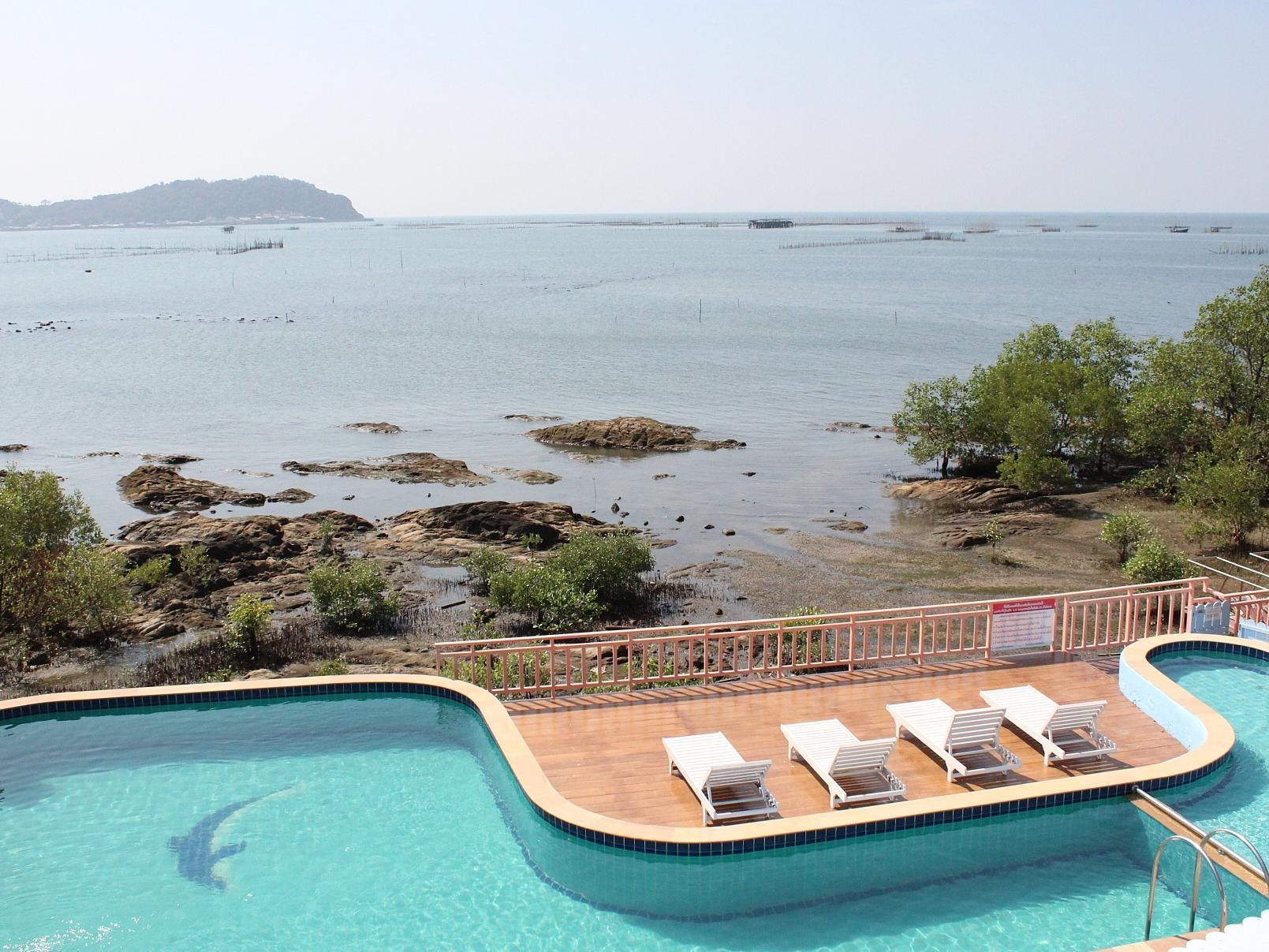 Bai Bua Beach Resort Chonburi Exterior photo