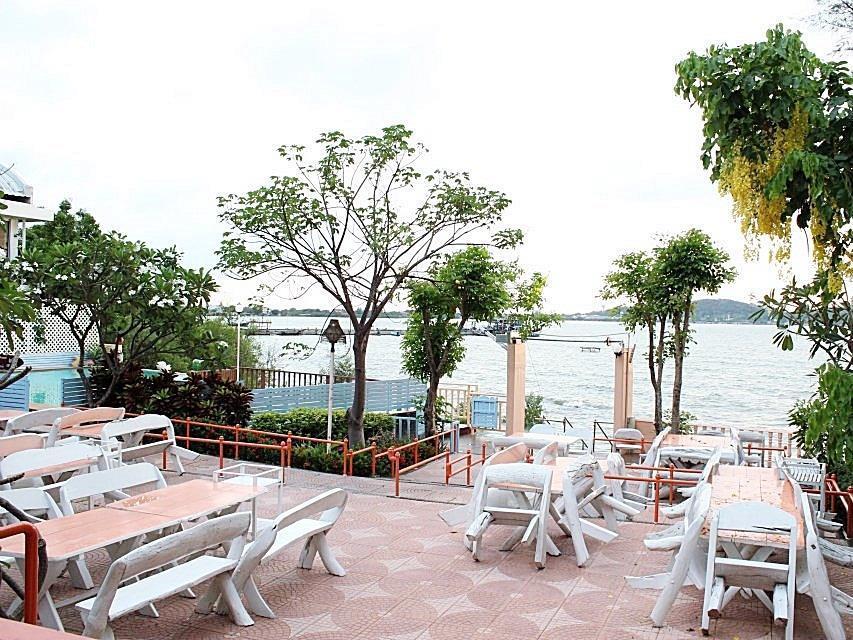 Bai Bua Beach Resort Chonburi Exterior photo