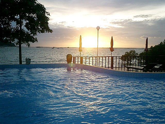 Bai Bua Beach Resort Chonburi Exterior photo