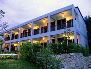 Bai Bua Beach Resort Chonburi Exterior photo